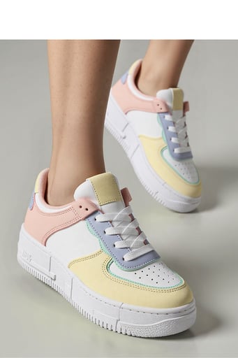 Sport Shoes Inello