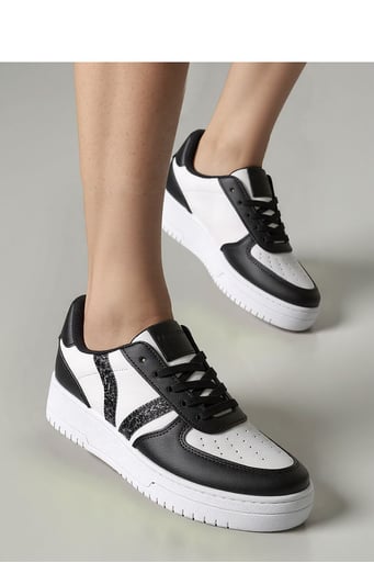 Sport Shoes Inello